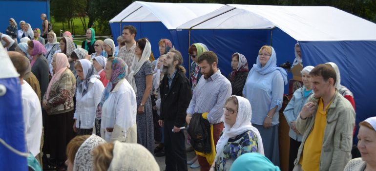 Праздничные богослужения в день памяти Царственных страстотерпцев