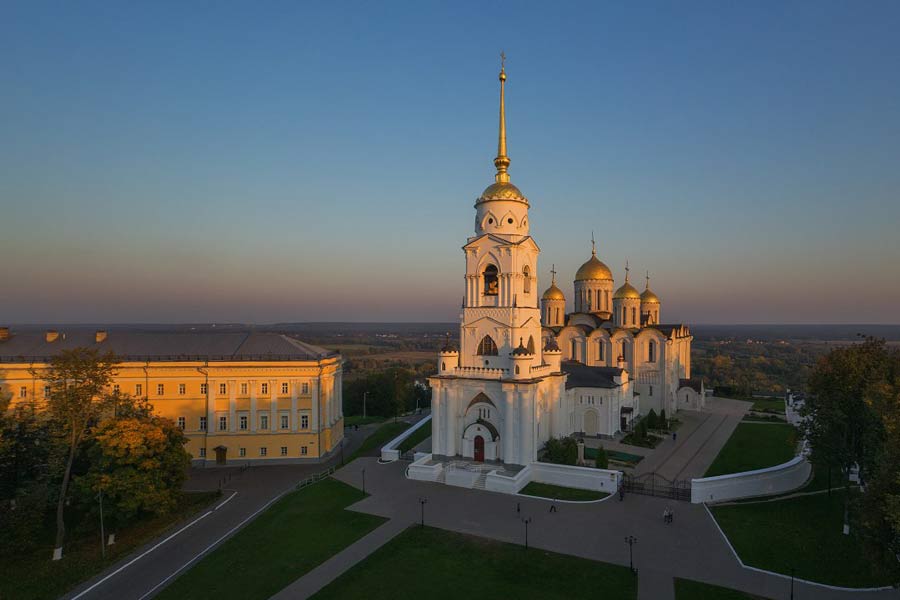 Успенский собор в городе владимир