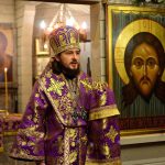 Архиерейское богослужение в храме Царственных мучеников