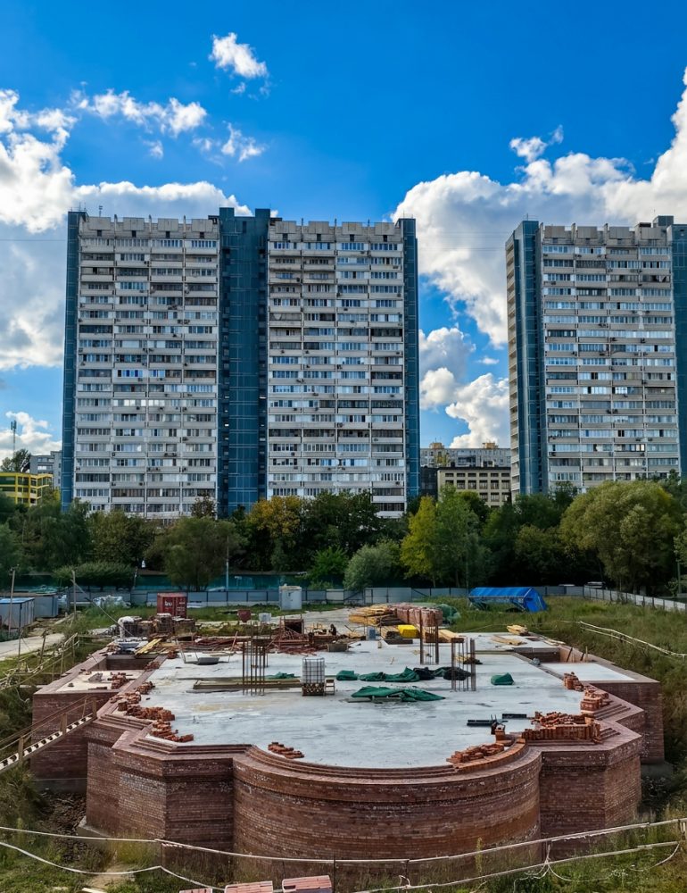 Залита плита перекрытия в строящемся храме